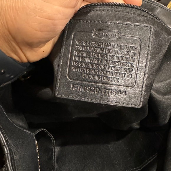 Coach vintage shoulder tote soho black leather shoulder bag F11844 - Picture 8 of 9